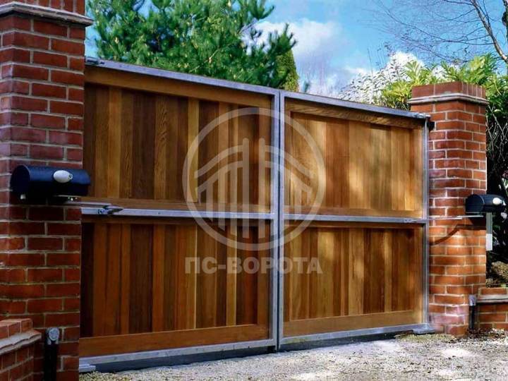 распашные ворота из штакетника с автоматикой DoorHan