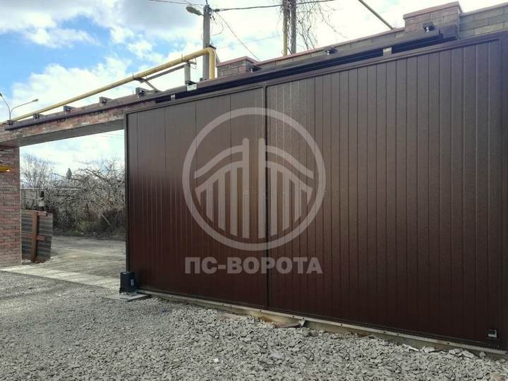 откатные подвесные ворота из сэндвич панелей