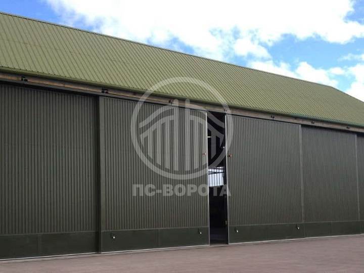 откатные ворота из профнастила в ангар