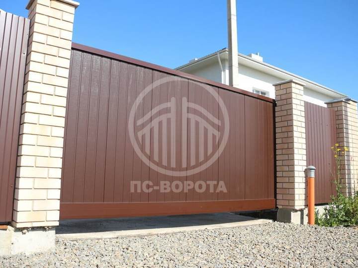 автоматические откатные ворота из сэндвич панелей