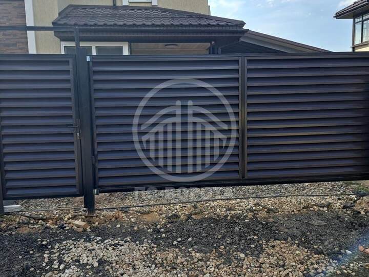 откатные ворота для загородного дома с автоматикой