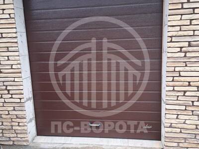 Гаражные ворота с автоматикой, подъемные